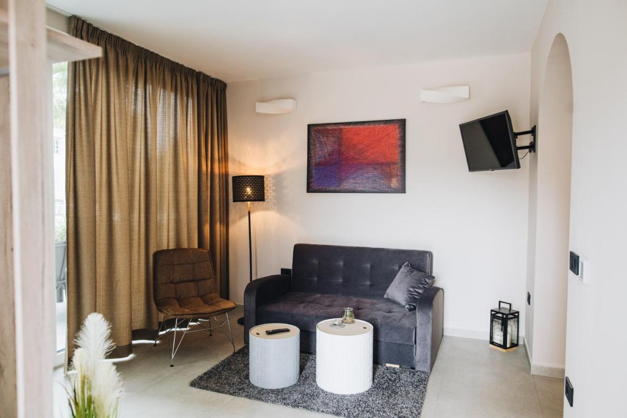Stay In The Very Heart Of Porec - 50M To The Beach Poreč Exterior foto