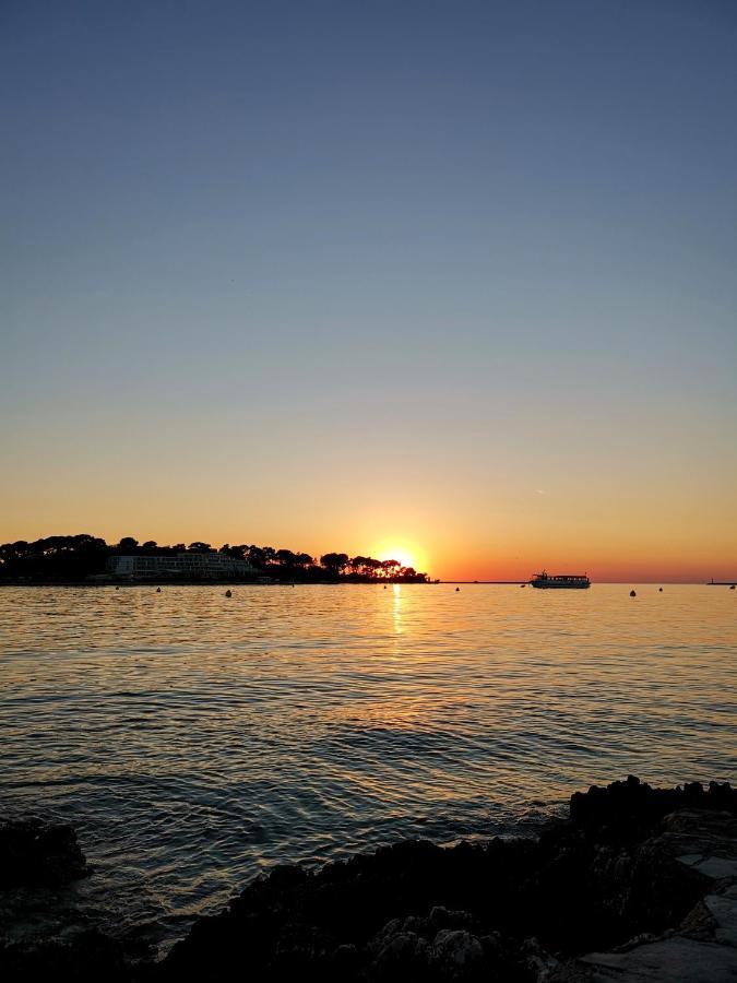 Stay In The Very Heart Of Porec - 50M To The Beach Poreč Exterior foto