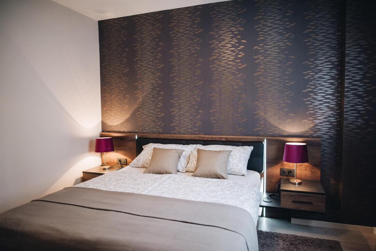 Stay In The Very Heart Of Porec - 50M To The Beach Poreč Exterior foto