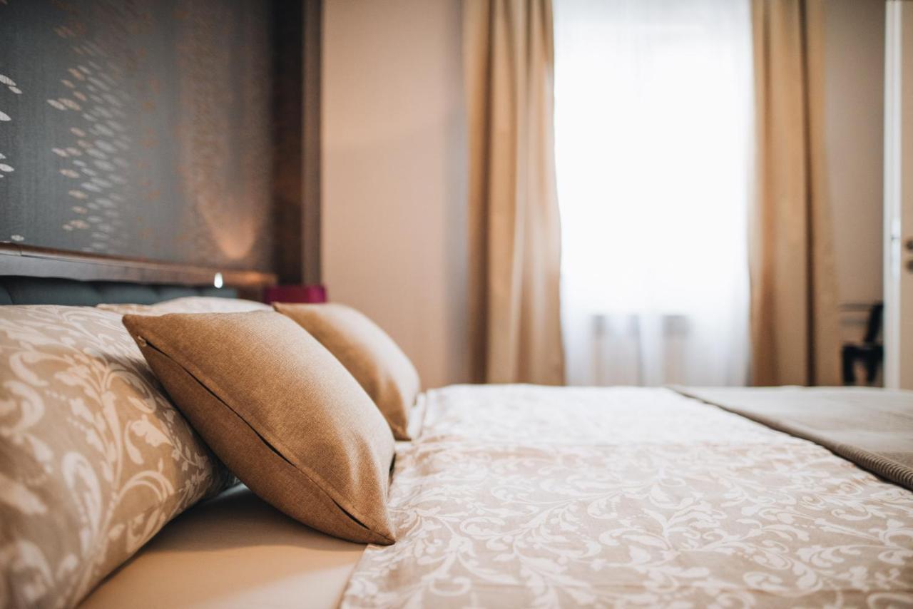 Stay In The Very Heart Of Porec - 50M To The Beach Poreč Exterior foto